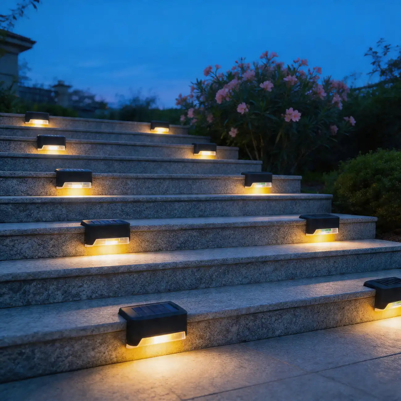 solar step lights, poolside decor